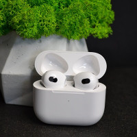 Навушники AirPods 3rd generation QP9PW63JMV