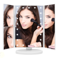 Дзеркало для макіяжу з підсвічуванням Magnifying Mirror - Потрійне