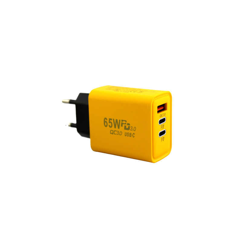 Адаптер USB та 2 TYPE C 65W- Замовити за ціною 170 грн.