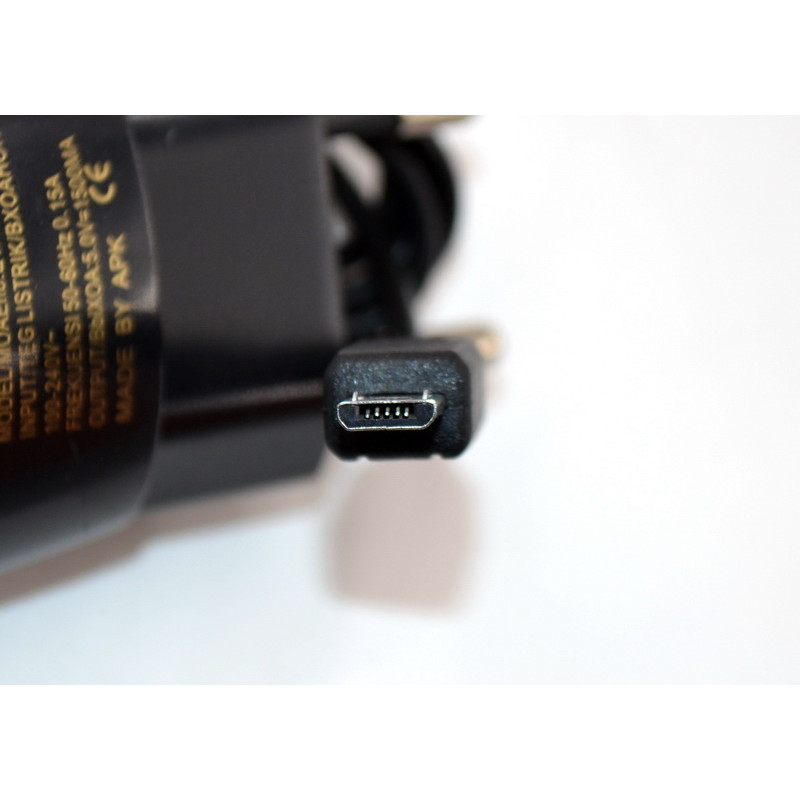 Зарядний пристрій SuperGreen (1.5A / MicroUSB)- Замовити за ціною 74 грн.