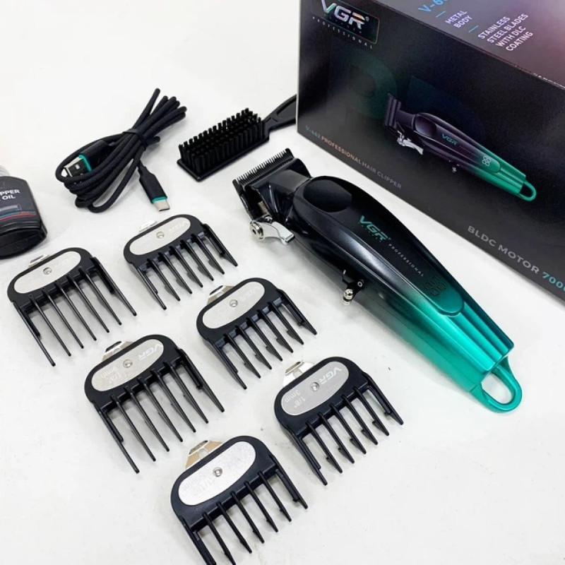 Машинка для стрижки VGR V-662, аккумуляторная, LED-дисплей, USB